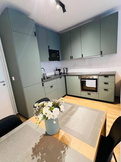 Nika Apartments Prague 5 المظهر الخارجي الصورة