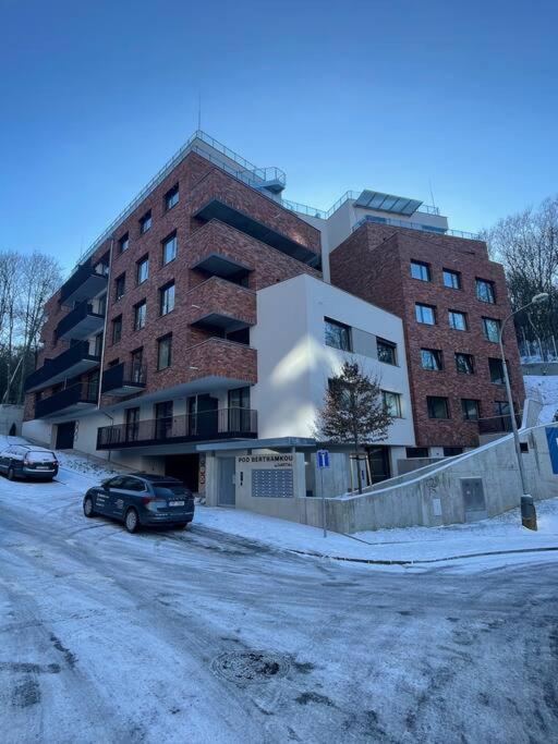 Nika Apartments Prague 5 المظهر الخارجي الصورة